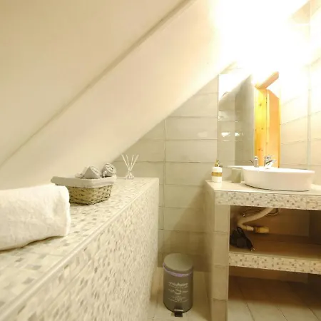 Renas Sweet Near By Dadovillas Willa