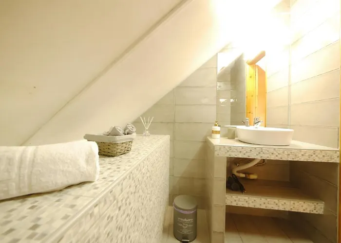 Renas Sweet Near By Dadovillas וילה