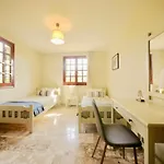 Вилла Renas Sweet Near By Dadovillas *